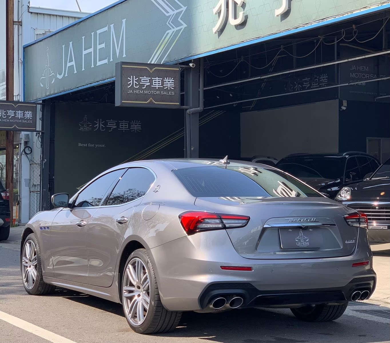 2021 瑪莎拉蒂 Maserati Ghibli MHEV Gransport 電話：0966218569 賴：imkc9718  第19張相片