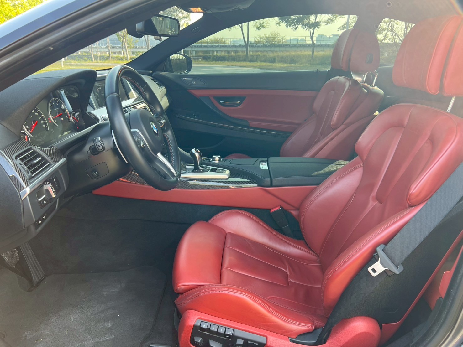 2013 寶馬 BMW M6 Coupe 電話：0966218569 賴：imkc9718  第13張相片