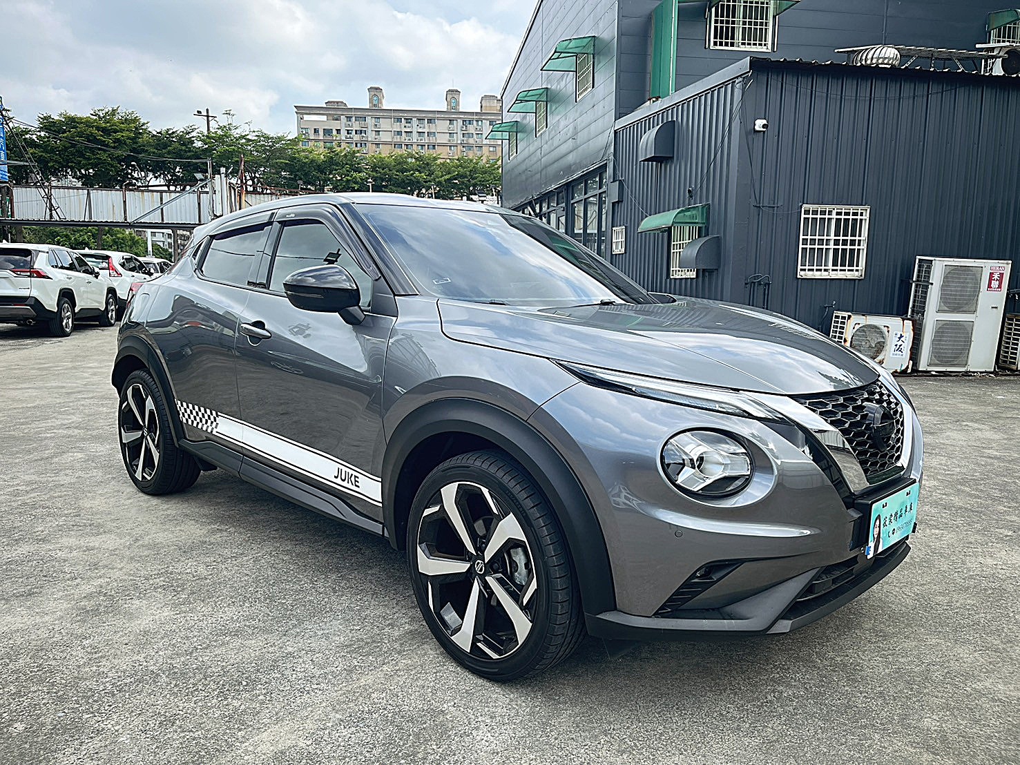 2021 日產 JUKE 1.0駕趣享樂版環景影像系統 電話:0963070555同LINE  第9張相片