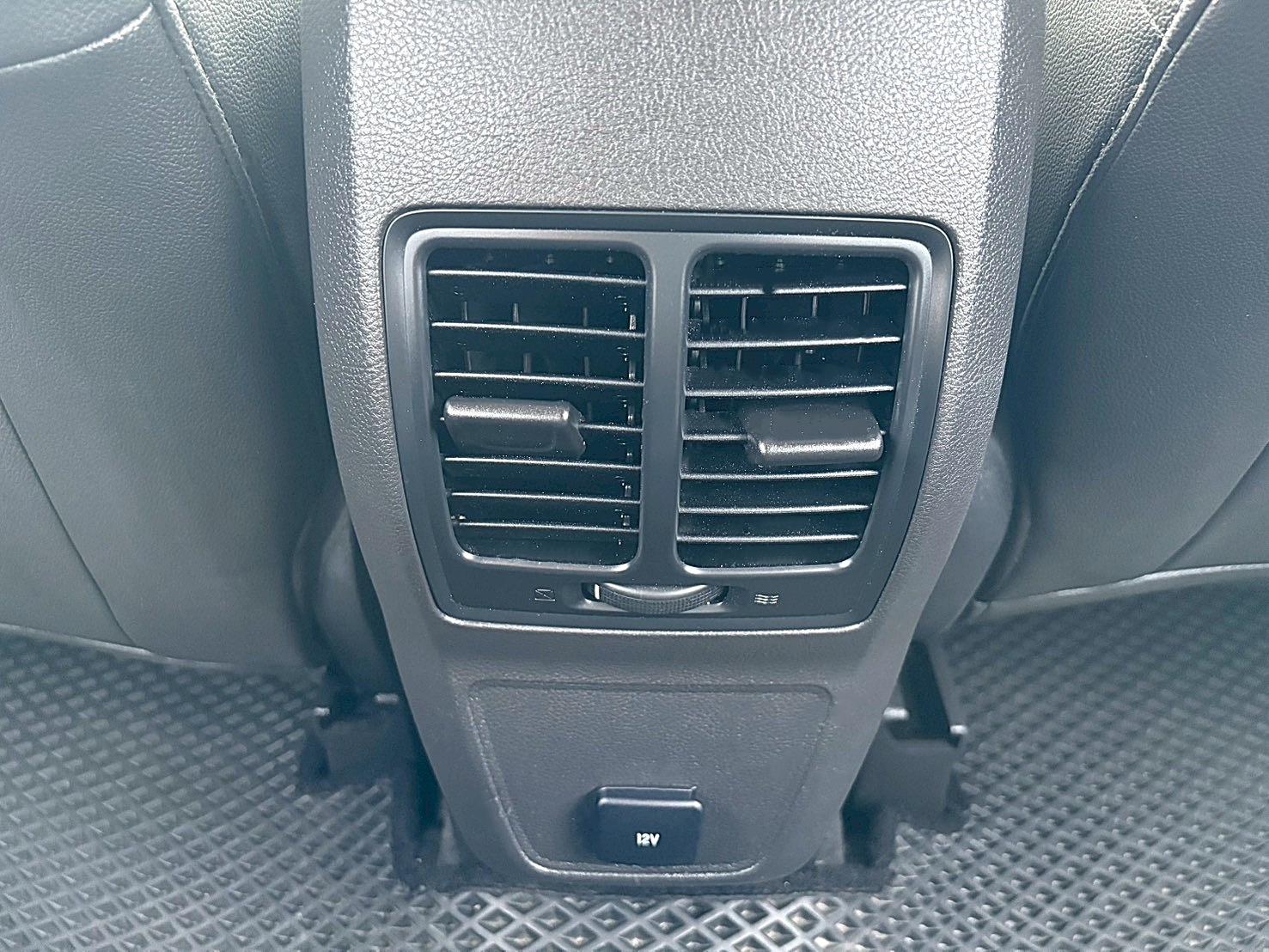 Ford KugaEcoBoost 245 CP360旗艦型 四輪驅動 電話:0963070555同LINE  第20張相片
