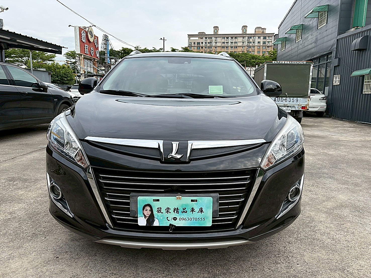 2015 Luxgen U6 Turbo ECO Hyper 2.0旗艦型  第2張相片