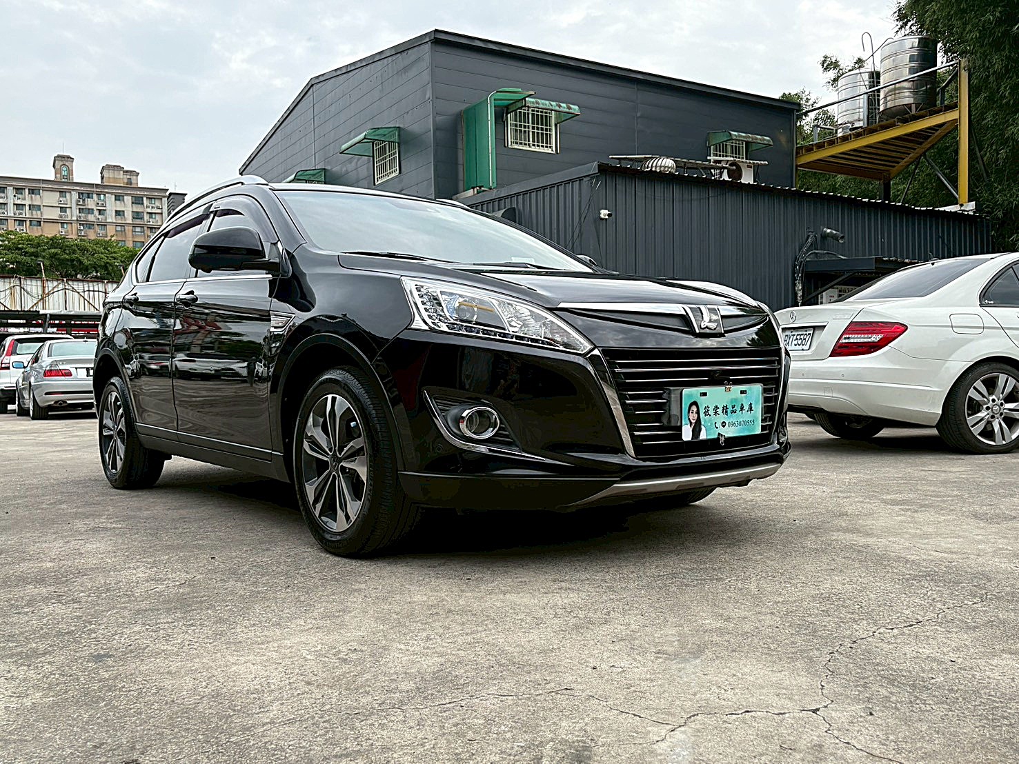 2015 Luxgen U6 Turbo ECO Hyper 2.0旗艦型  第3張相片