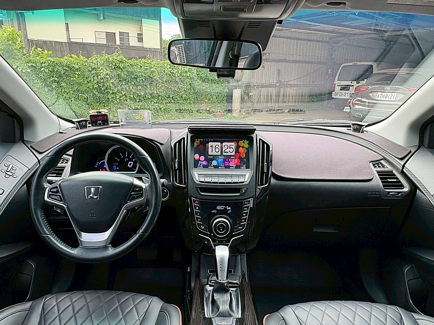 2015 Luxgen U6 Turbo ECO Hyper 2.0旗艦型  第4張相片