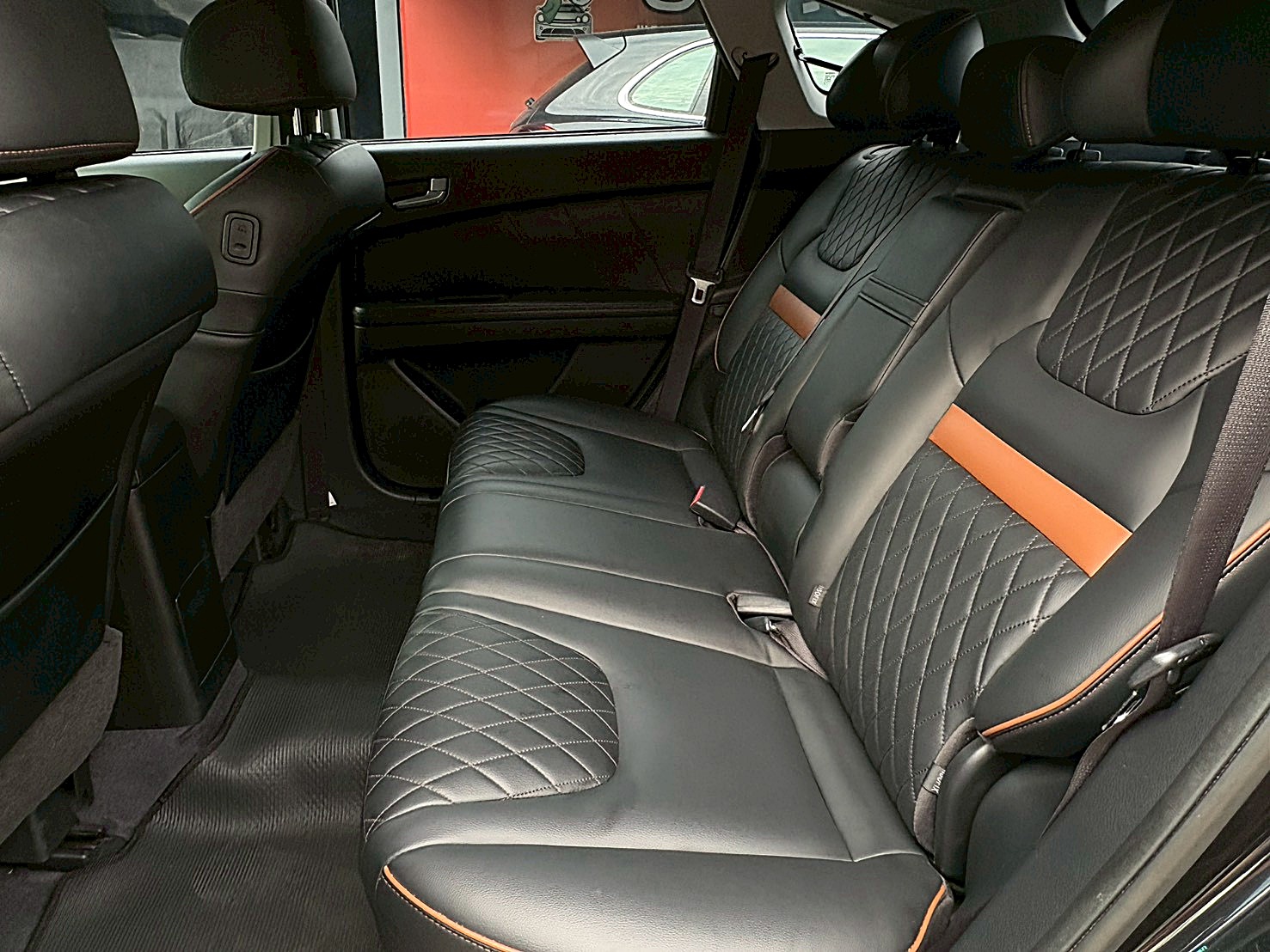 2015 Luxgen U6 Turbo ECO Hyper 2.0旗艦型  第13張相片
