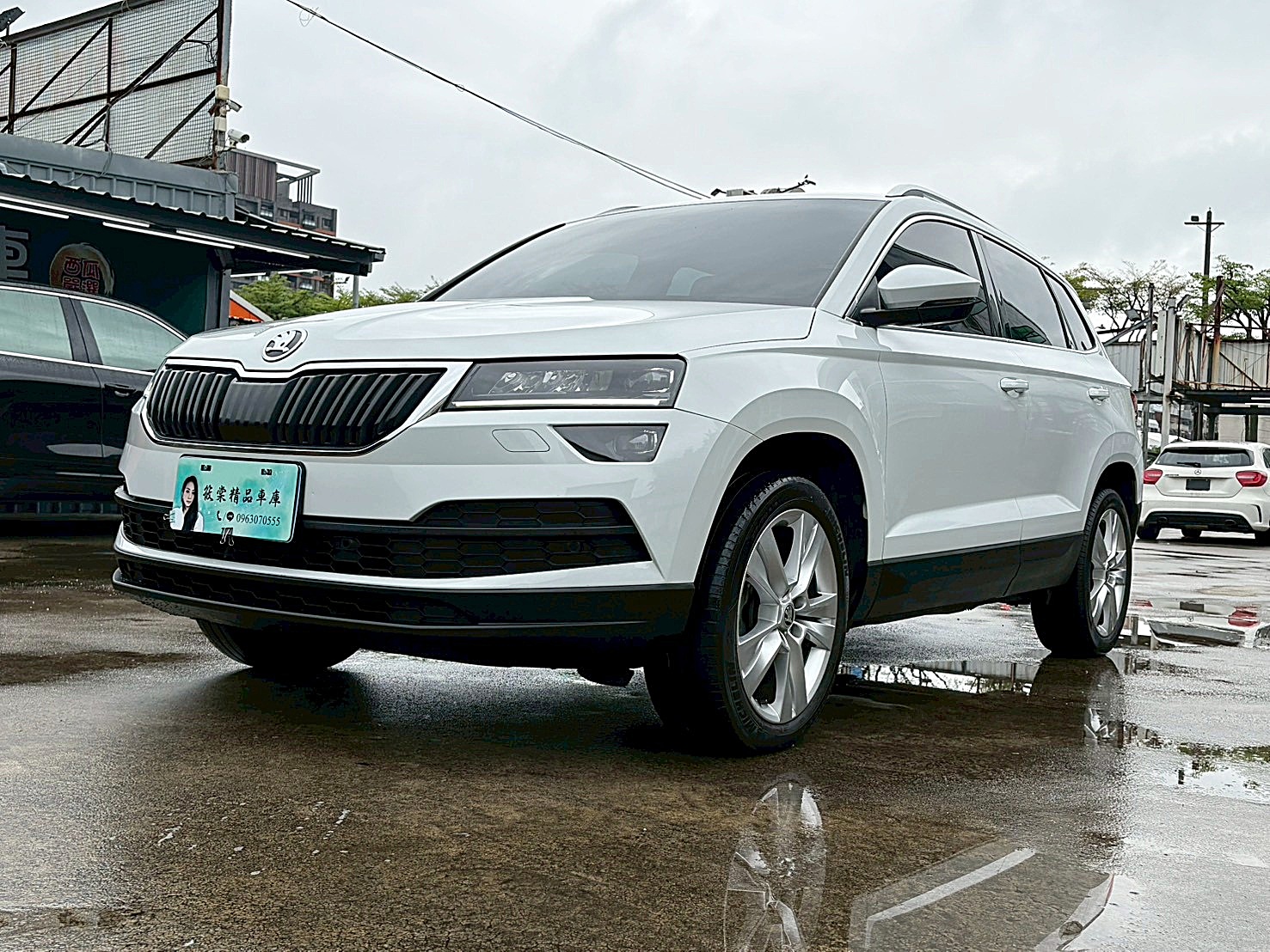 2018 Skoda Karoq(卡羅克) 1.5 TSI 尊榮版 電話:0963070555同LINE  第1張相片