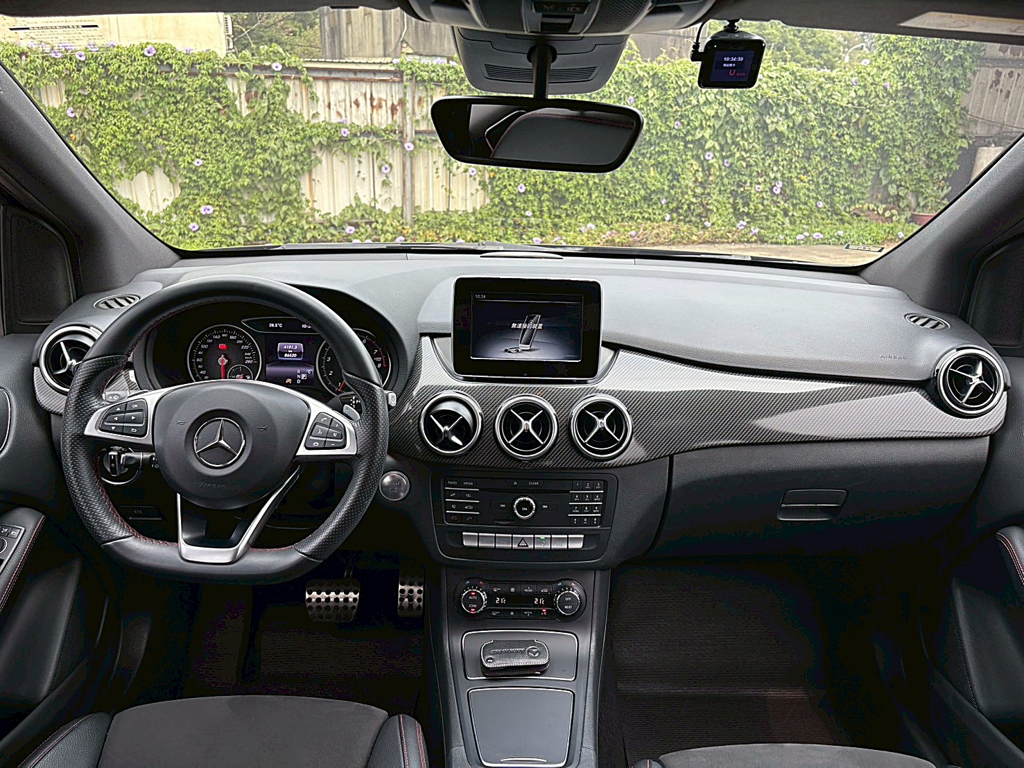 2018BENZ B200 電話:0963070555同LINE  第3張相片