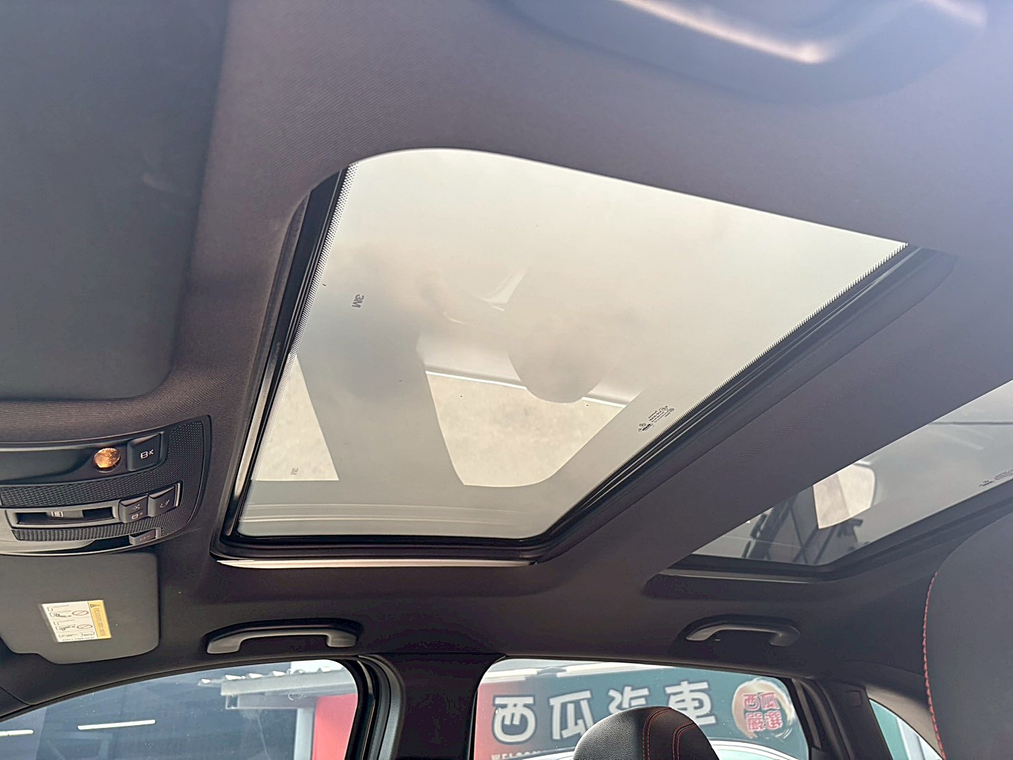 2018BENZ B200 電話:0963070555同LINE  第12張相片
