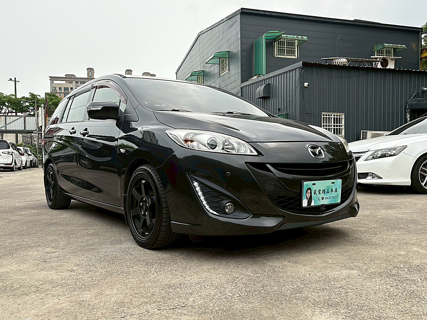MAZDA 馬5頂級影音旗艦型 雙電動滑門 7人座電話:0963070555同line  第11張相片