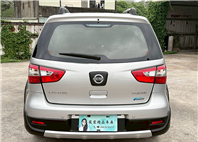 2016Nissan Livina 豪華版 原廠保養 電話:0963070555同LINE  第15張縮圖