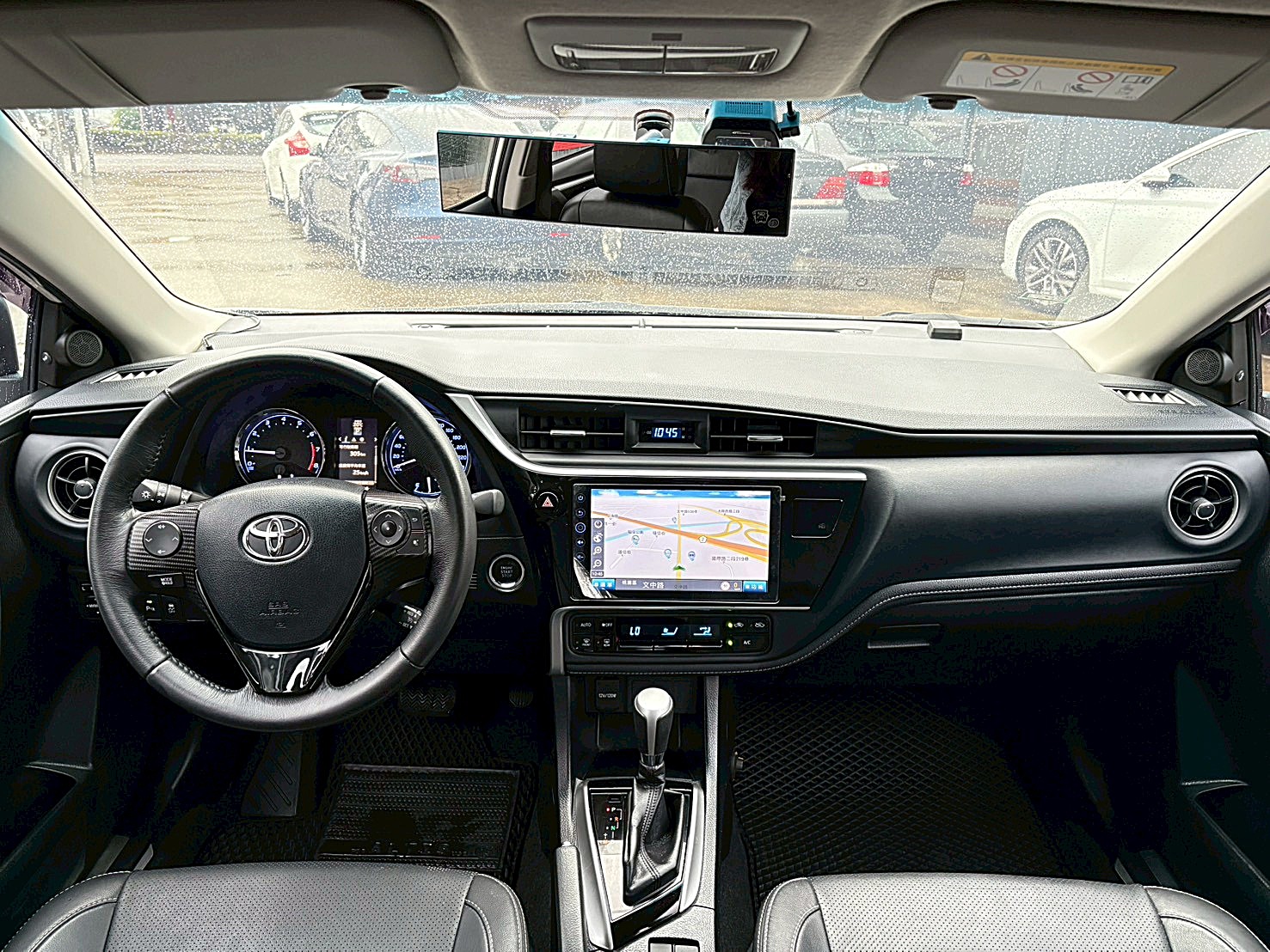 2018Toyota Corolla Altis 豪華版 原廠保養 CarPlay 電話:09636070555同LINE  第3張相片