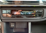 2018Toyota Corolla Altis 豪華版 原廠保養 CarPlay 電話:09636070555同LINE  第11張縮圖