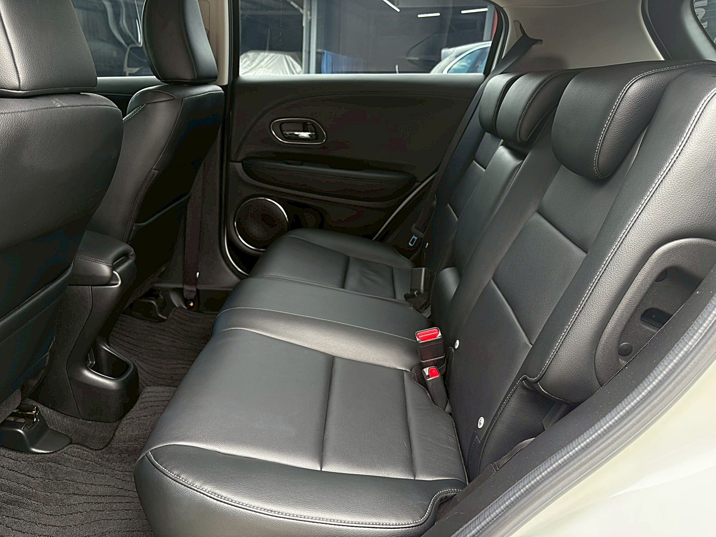 2020 HONDA HRV  S版1.8 電話0963070555同LINE  第13張相片
