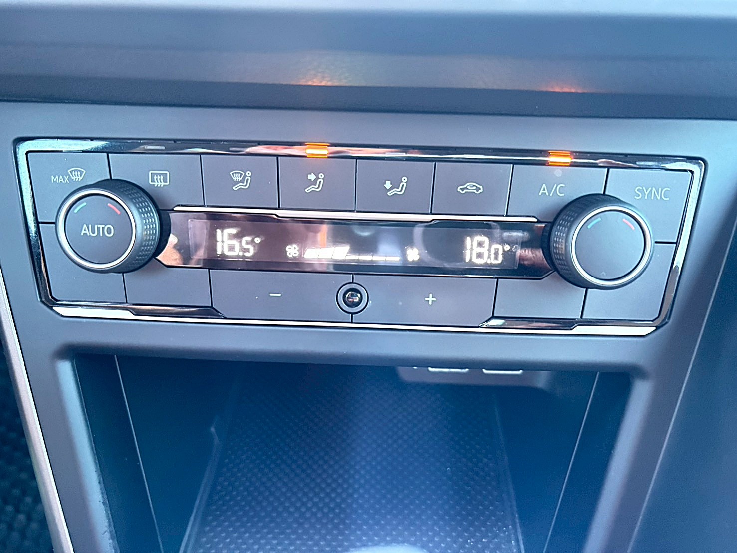 2021VOLKSWAGEN POLO230TSI智能特仕版1.0 電話:0963070555同LINE  第10張相片