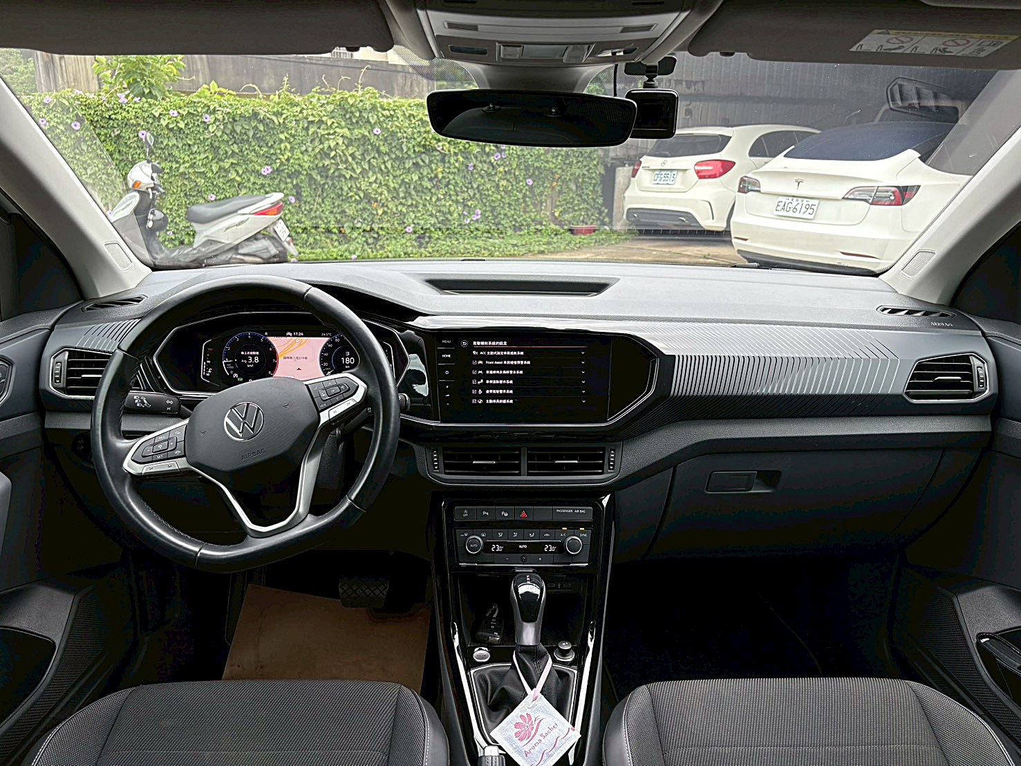2021 Volkswagen T-Cross 230 TSI Style Design1.0 電話:0963070555  第3張相片