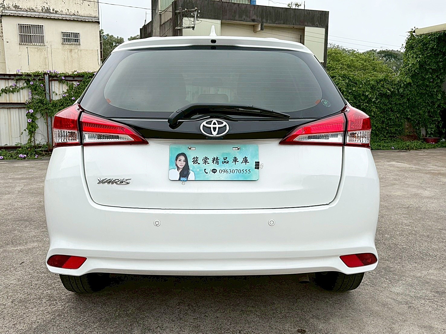 2018TOYOTA YARIS1.5里程6萬 電話:0963070555  第16張相片