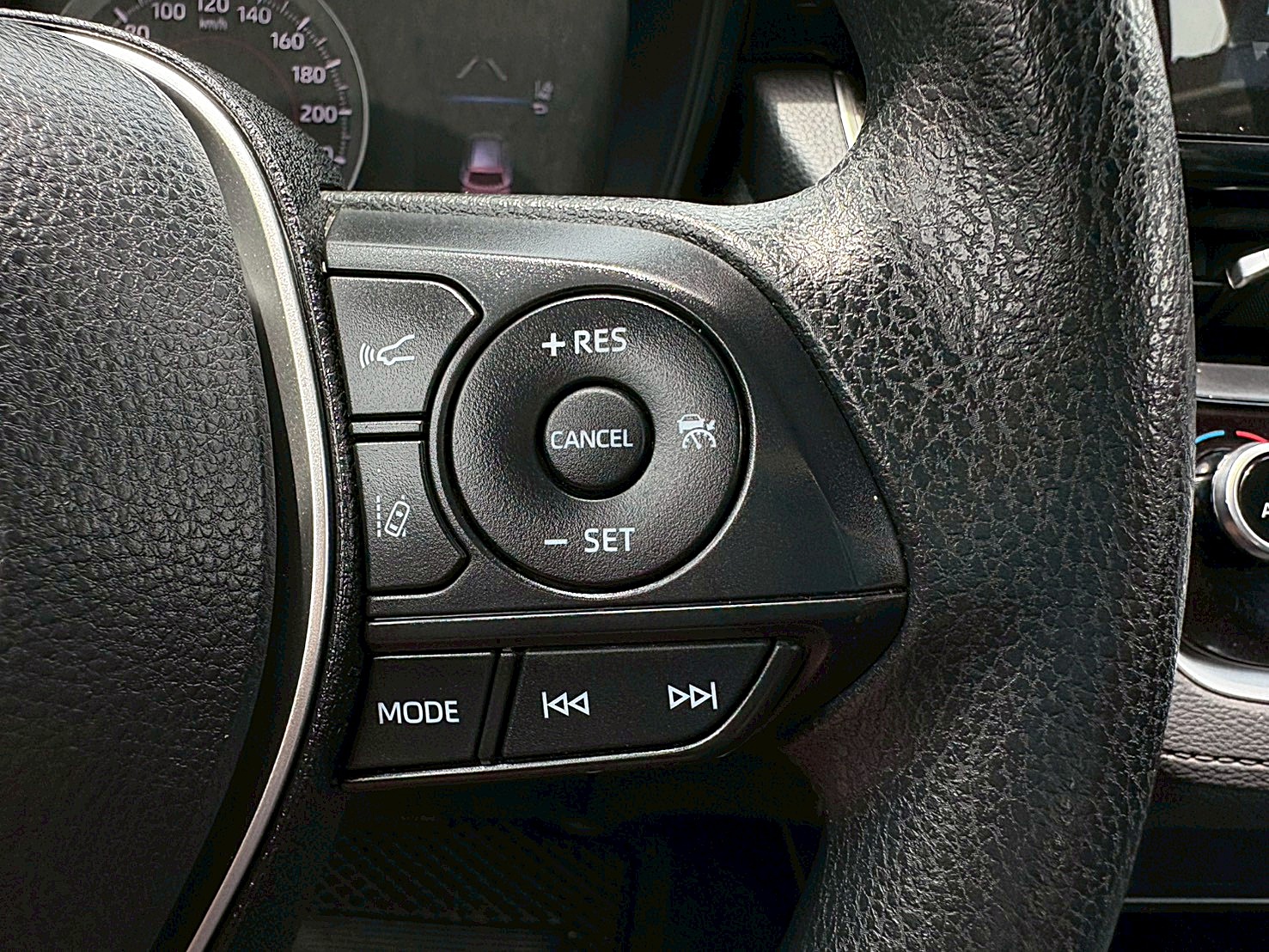 2022TOYOTA  Corolla Cross豪華版原廠保養 原版件ACC主動跟車電話:0963070555同LINE  第13張相片