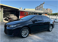 2022TOYOTA ALTIS1.8升級豪華版里程1萬 IKEY可怠速不熄火下車鎖門 電話:0963070555同LINE  第1張縮圖