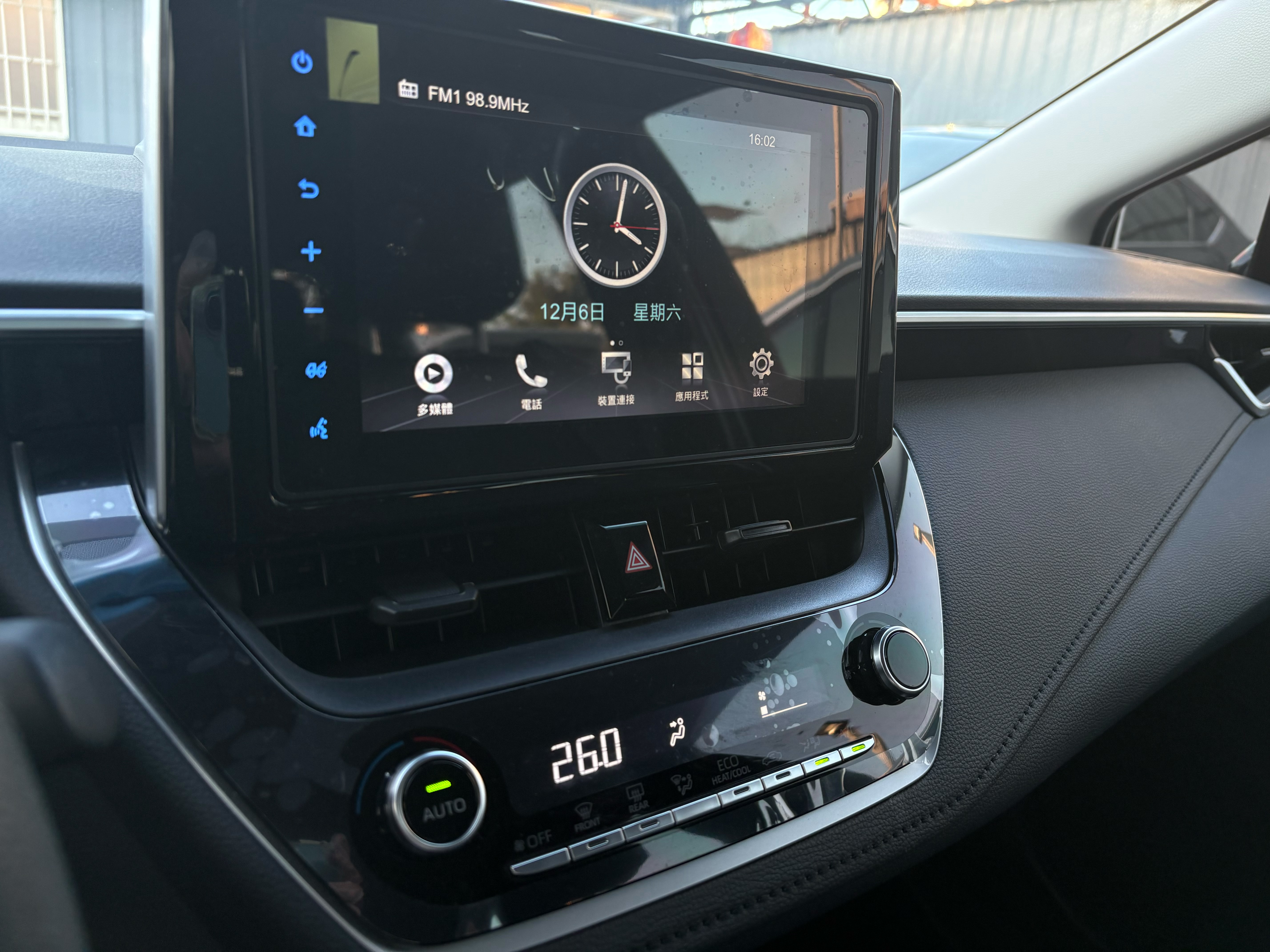 2022TOYOTA ALTIS1.8升級豪華版里程1萬 IKEY可怠速不熄火下車鎖門 電話:0963070555同LINE  第6張相片