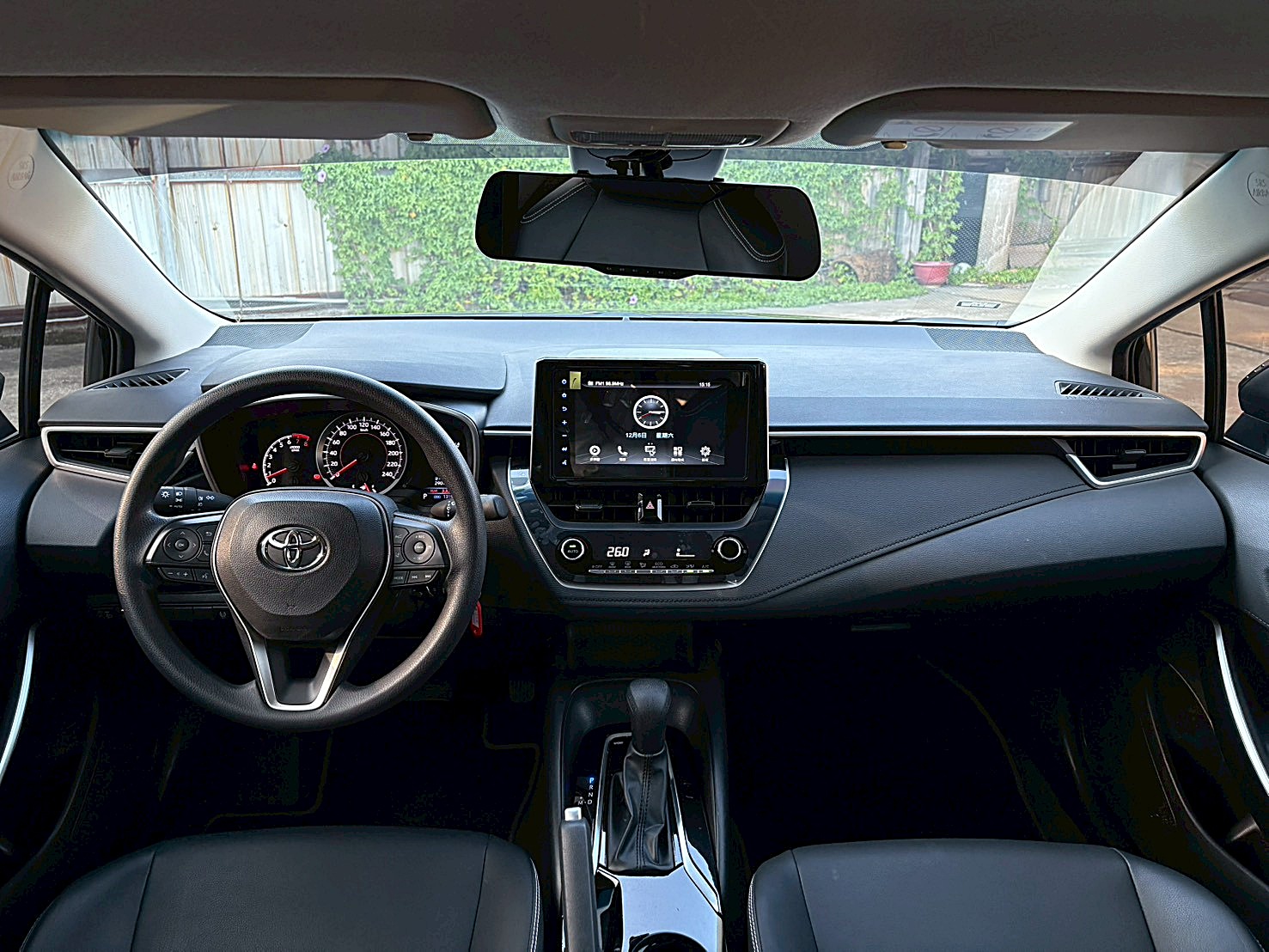 2022TOYOTA ALTIS1.8升級豪華版里程1萬 IKEY可怠速不熄火下車鎖門 電話:0963070555同LINE  第9張相片