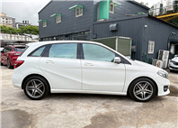 2015 BENZ B-Class B180 1.6全車原版件電話:0963070555同LINE  第17張縮圖