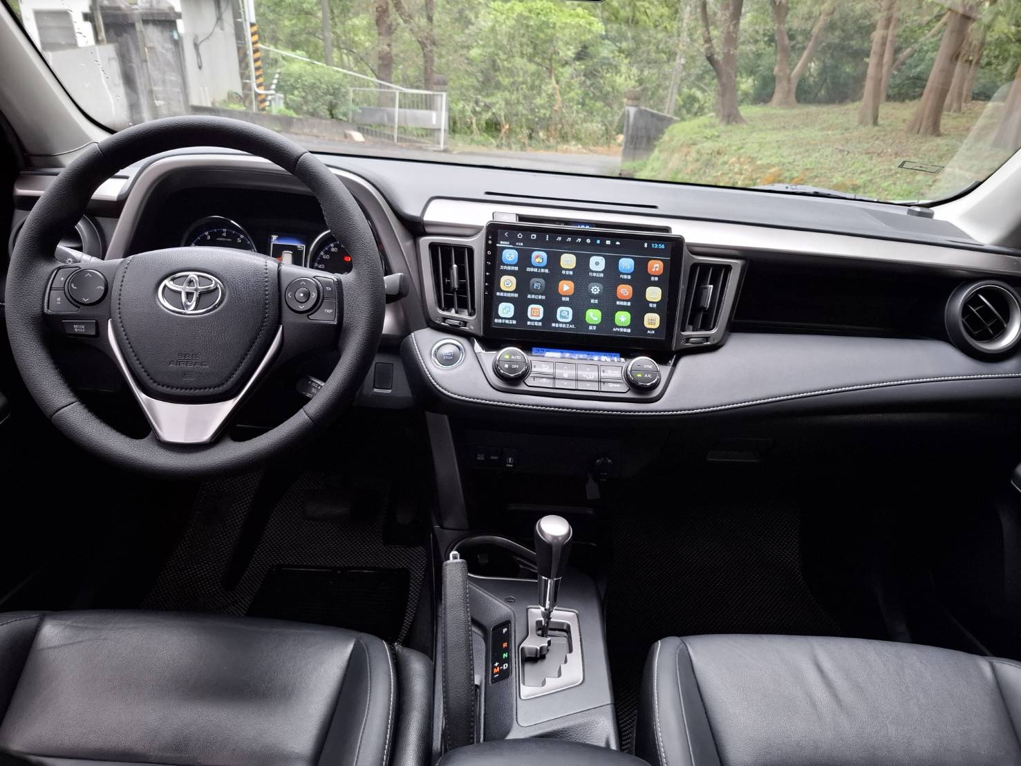 2018年TOYOTA RAV4貸款專辦 強力過件 協助信用瑕疵者辦理貸款 歡迎預約賞車  LINEgoo5168 洽: 0912423585宋小姐  第3張相片