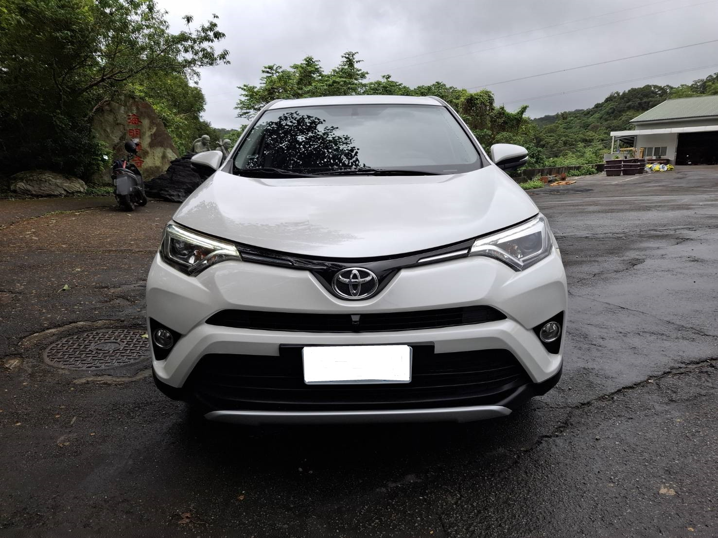 2018年TOYOTA RAV4貸款專辦 強力過件 協助信用瑕疵者辦理貸款 歡迎預約賞車  LINEgoo5168 洽: 0912423585宋小姐  第6張相片