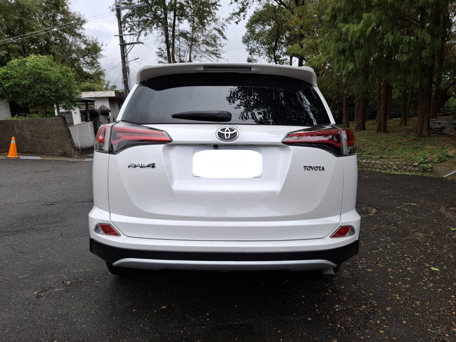 2018年TOYOTA RAV4貸款專辦 強力過件 協助信用瑕疵者辦理貸款 歡迎預約賞車  LINEgoo5168 洽: 0912423585宋小姐  第13張相片