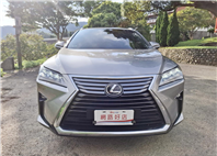2016年LEXUS RX200T 2.0 頂級款 原版件.高雅時尚.舒適氣派歡迎預約賞車 ID: goo5168 洽: 宋小姐 0912-423-585貸款專辦 強力過件 協助信用瑕疵者辦理貸款  第3張縮圖