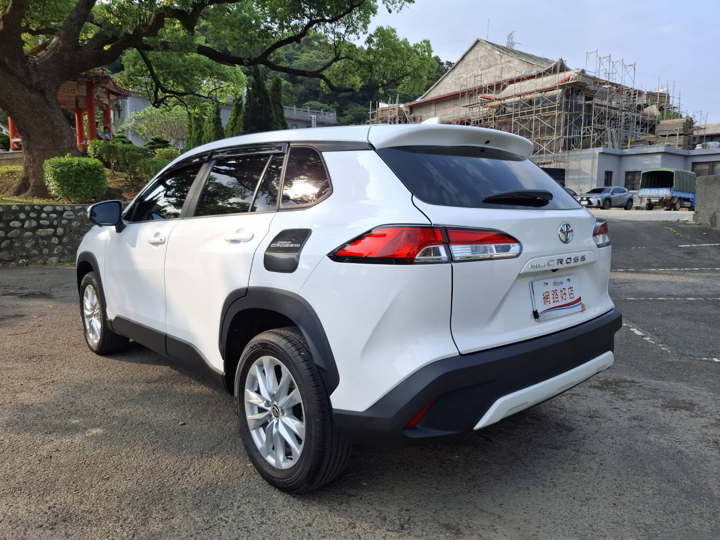 2022年TOYOTA Corolla Cross 1.8豪華 五門小休旅 省稅省油 ~好開好停 內裝有九成新 歡迎預約賞車LINEgoo5168洽 0912-423-585 宋小姐貸款專辦 強力過件 協助信用瑕疵者辦理貸款  第13張相片