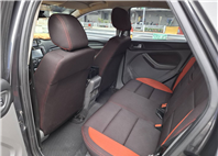 2011年FORD FOCUS 2.0 實車~實圖~5門車便宜好代步 價格絕對讓您滿意歡迎預約賞車 洽:0912-423-585 宋小姐 LINE goo5168  第7張縮圖