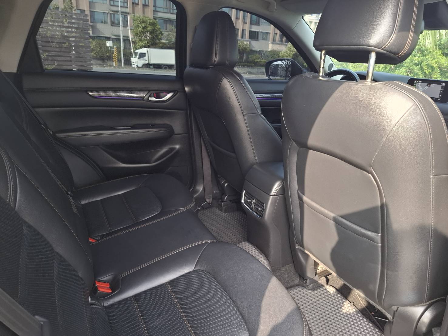 2019年MAZDA CX-5 旗艦版 改可調式避震器 改排氣管 改BBS加大鋁圈 內裝無菸疤 ~ 非常有氣氛 ~ 外觀無傷~歡迎預約賞車 LINEgoo5168 洽0912-423-585 宋小姐  第10張相片