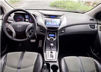 2014年HYUNDAI ELANTRA汽油1.8 漂亮美車~便宜代步~無須待修貸款專辦 強力過件 協助信用瑕疵者辦理貸款 歡迎預約賞車LINEgoo5168洽 0912-423-585 宋小姐  第3張縮圖