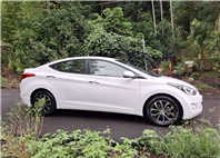 2014年HYUNDAI ELANTRA汽油1.8 漂亮美車~便宜代步~無須待修貸款專辦 強力過件 協助信用瑕疵者辦理貸款 歡迎預約賞車LINEgoo5168洽 0912-423-585 宋小姐  第12張縮圖