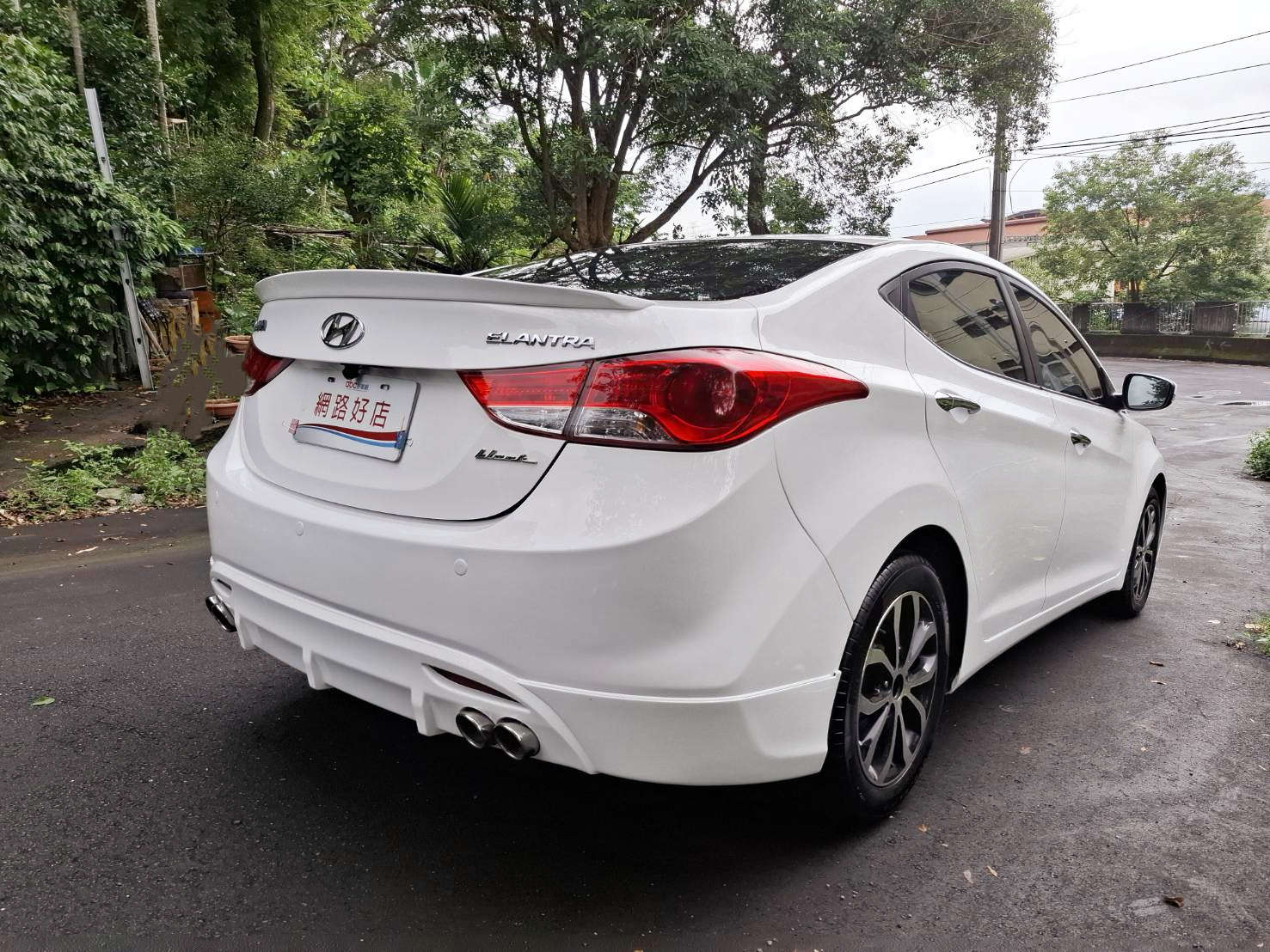 2014年HYUNDAI ELANTRA汽油1.8 漂亮美車~便宜代步~無須待修貸款專辦 強力過件 協助信用瑕疵者辦理貸款 歡迎預約賞車LINEgoo5168洽 0912-423-585 宋小姐  第16張相片