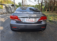 2010年TOYOTA CAMRY 2.4 頂配停放室內~正常保養~內裝無異味 好開好停~行駛方便~為你遮風擋雨 貸款專辦  強力過件歡迎來店賞車 LINE :  goo5168 歡迎洽: 0912-423-585 宋小姐  第13張縮圖