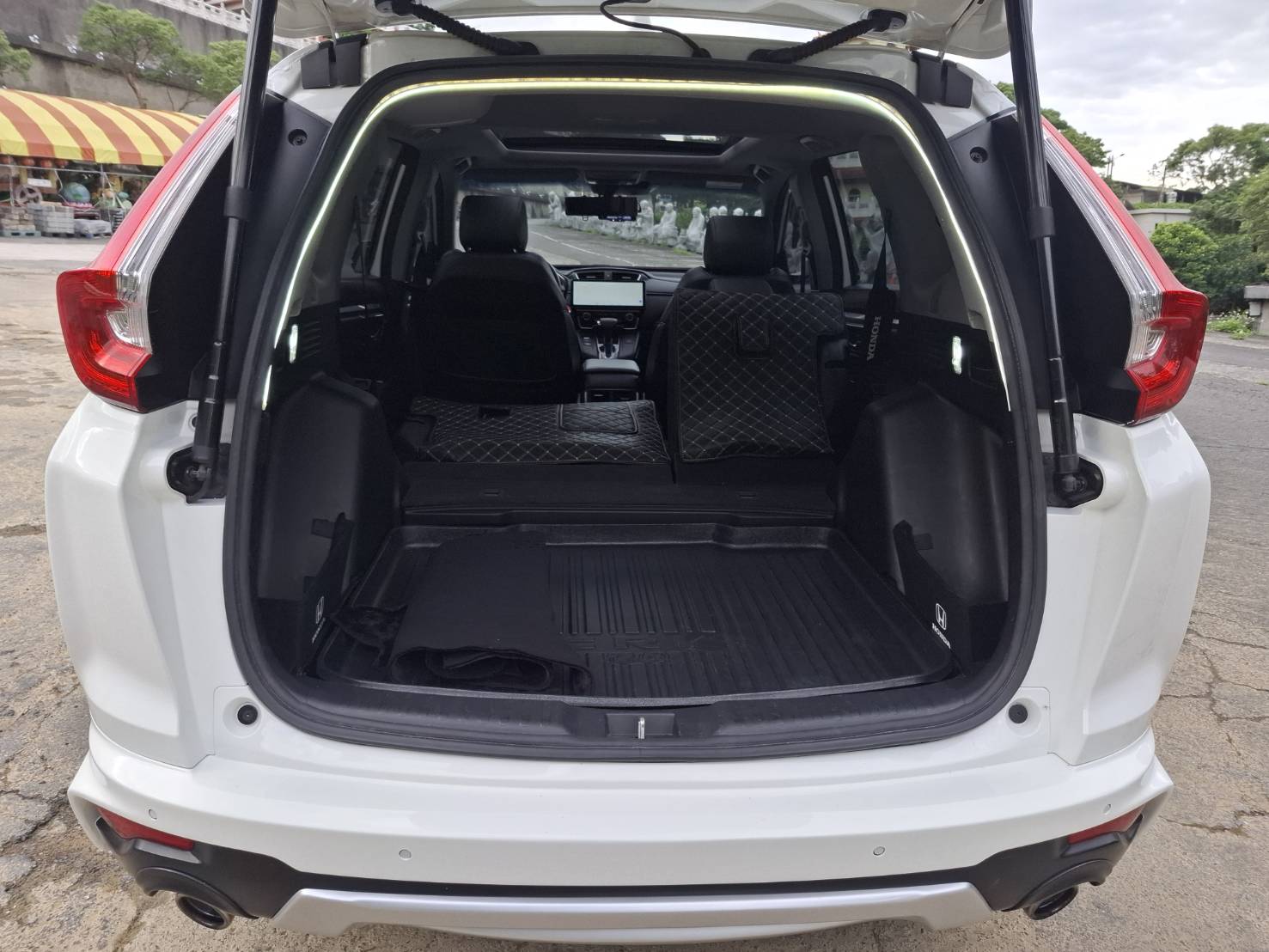 2018年HONDA CR-V S 省油美車 實車~實圖~空間大歡迎預約來店賞車 #LINEgoo5168 洽0912-423-585 宋小姐貸款專辦 強力過件 協助信用瑕疵者辦理貸款  第10張相片