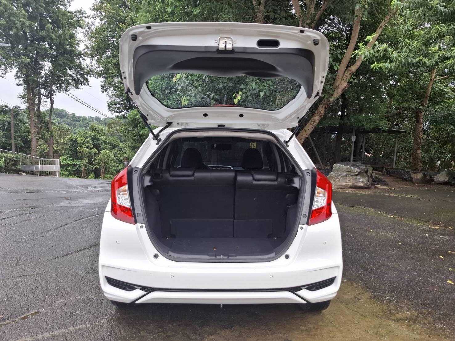 2021年HONDA FIT高效能的油耗表現，讓您在行駛的過程中不僅省荷包，還為環保出一份力實跑里程｜可協助貸款分期 立即私訊 → 搶先賞車  LINE goo5168  洽: 0912423585宋小姐  第11張相片