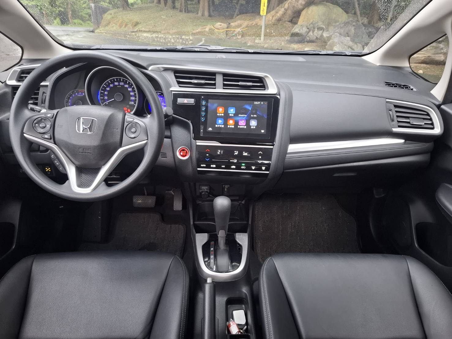 2021年HONDA FIT高效能的油耗表現，讓您在行駛的過程中不僅省荷包，還為環保出一份力實跑里程｜可協助貸款分期 立即私訊 → 搶先賞車  LINE goo5168  洽: 0912423585宋小姐  第17張相片