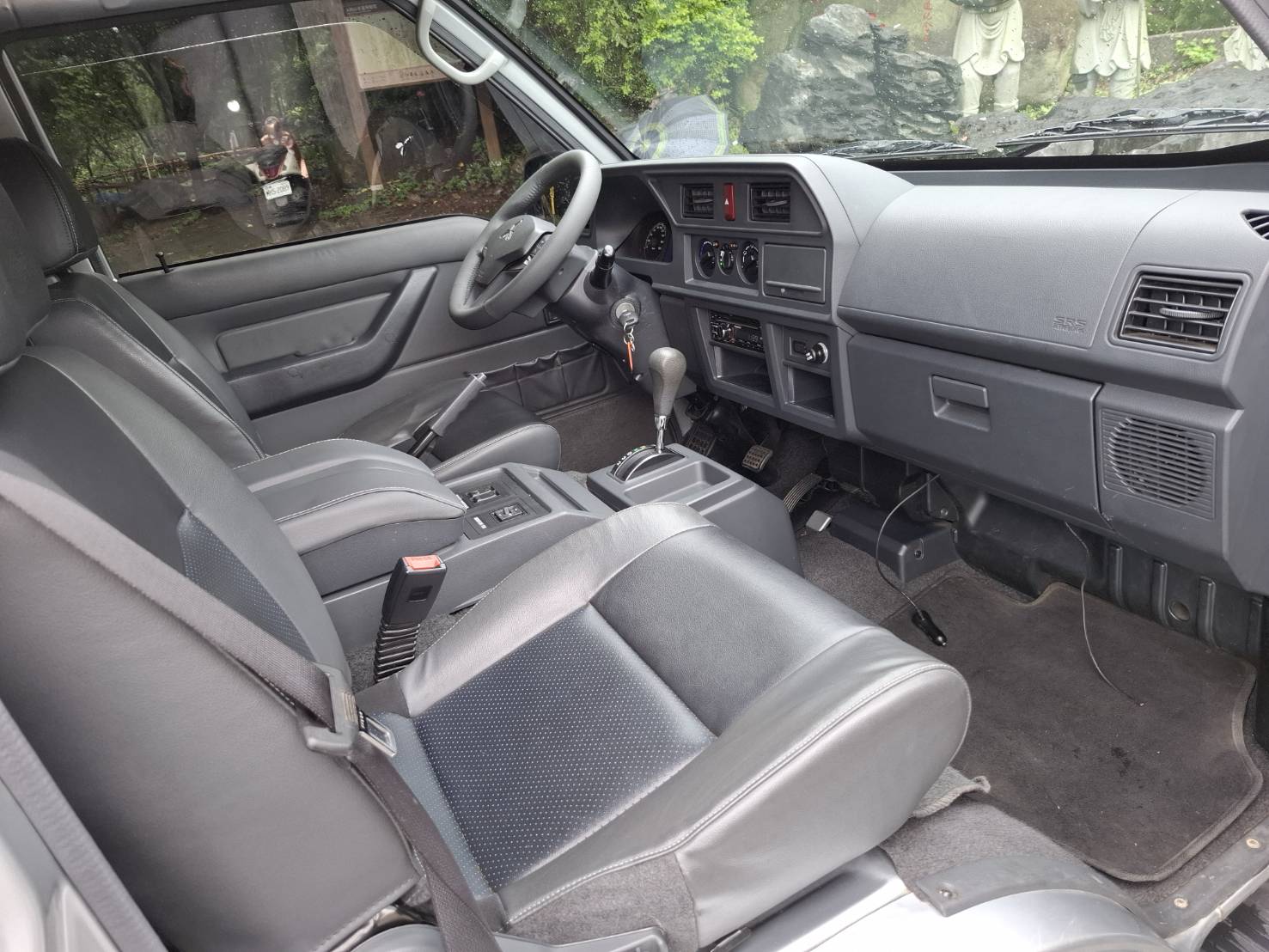 2020年三菱 DELICA 2.4 自排 8人座空間大、載人又載物 立即私訊 搶先賞車 LINE：goo5168 洽詢電話：0912423585 宋小姐 貸款專辦，強力過件！讓你無後顧之憂，輕鬆駕駛  第7張相片