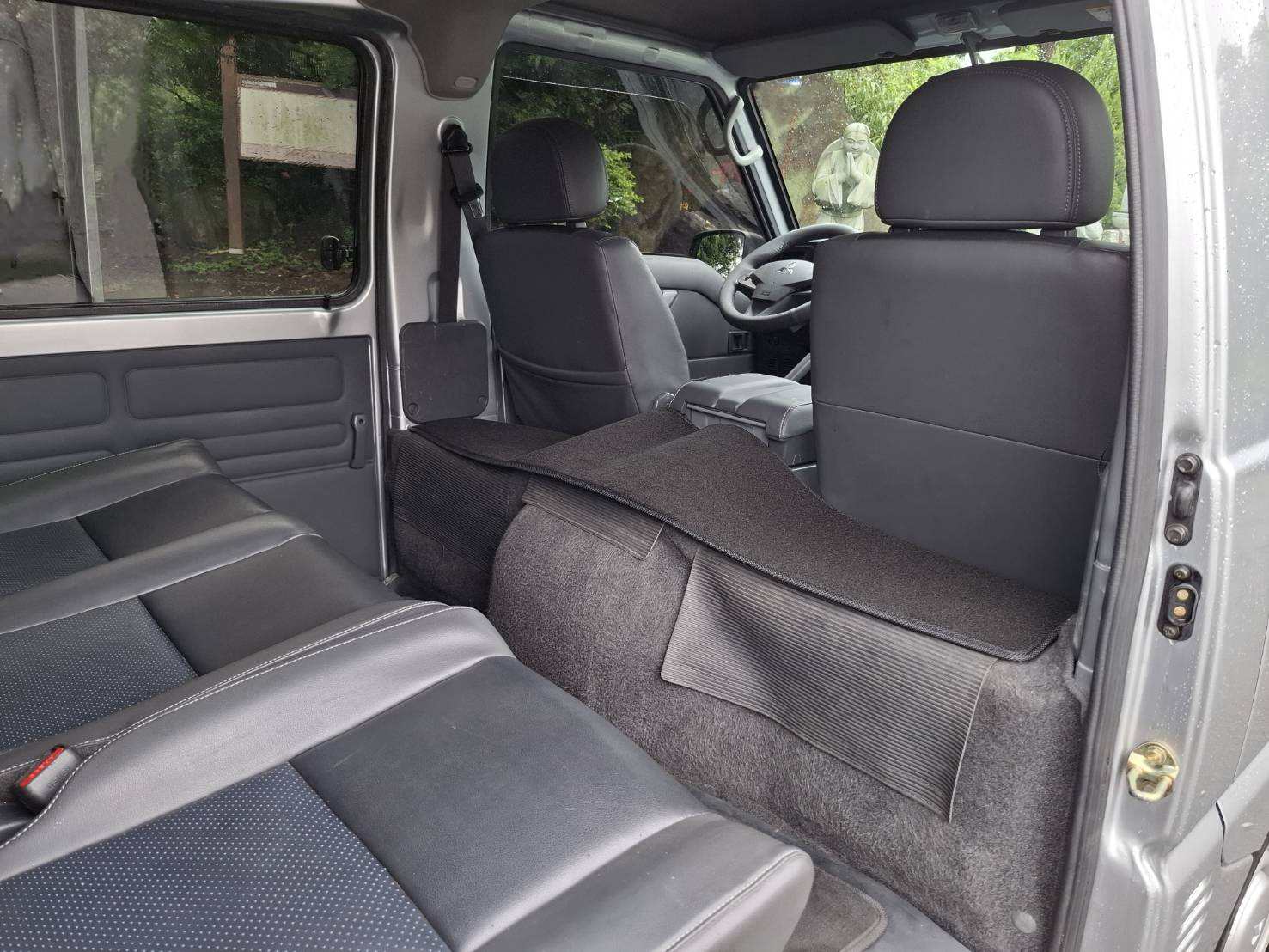 2020年三菱 DELICA 2.4 自排 8人座空間大、載人又載物 立即私訊 搶先賞車 LINE：goo5168 洽詢電話：0912423585 宋小姐 貸款專辦，強力過件！讓你無後顧之憂，輕鬆駕駛  第8張相片