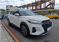 2023年 NISSAN KICKS 旗艦版超帥流線設計LINE：goo5168  洽詢電話：0912423585 宋小姐 貸款專辦，強力過件！  第2張縮圖