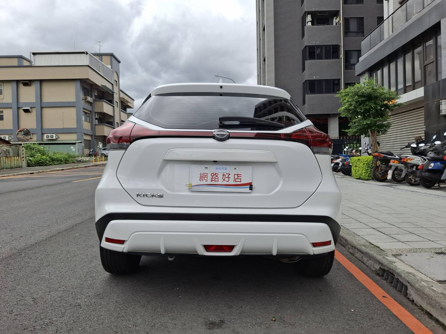 2023年 NISSAN KICKS 旗艦版超帥流線設計LINE：goo5168  洽詢電話：0912423585 宋小姐 貸款專辦，強力過件！  第13張相片