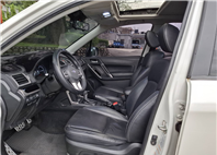 2016年SUBARU FORESTER 2.0XT AWD CVT 是一款兼具性能與舒適性的休旅車搭載2.0升渦輪增壓引擎，提供強勁的動力和卓越的操控性買車不是夢 現在就能擁有 LINE：goo5168 洽詢電話：091242358  第11張縮圖