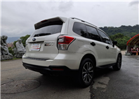 2016年SUBARU FORESTER 2.0XT AWD CVT 是一款兼具性能與舒適性的休旅車搭載2.0升渦輪增壓引擎，提供強勁的動力和卓越的操控性買車不是夢 現在就能擁有 LINE：goo5168 洽詢電話：091242358  第13張縮圖
