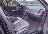 12年 VOLVO XC60 T5 旗艦版 黑色霸氣上市 渦輪 T5 動力 旗艦配備 北歐安全 一次到位，質感直接升級！ 渦輪增壓動力，順暢好開、推力飽滿私訊/留言預約賞車，LINE：goo5168 洽詢電話：0912423585 宋小姐  第6張縮圖