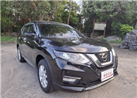 2022年 NISSAN X-TRAIL 智行版 黑色外觀，時尚又動感 ACC全速域自動巡航、360環景影像、盲點偵測，讓您的駕駛更安全LINE：goo5168 洽詢電話：0912423585 宋小姐貸款專辦，強力過件   第2張縮圖