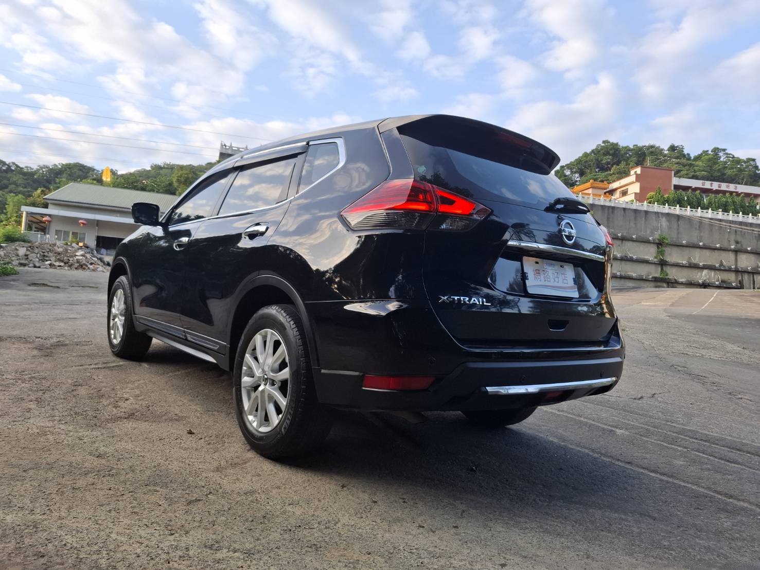 2022年 NISSAN X-TRAIL 智行版 黑色外觀，時尚又動感 ACC全速域自動巡航、360環景影像、盲點偵測，讓您的駕駛更安全LINE：goo5168 洽詢電話：0912423585 宋小姐貸款專辦，強力過件   第11張相片