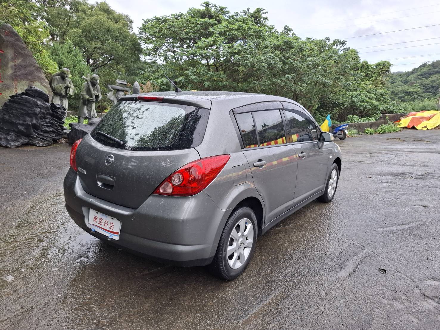 2012 年 NISSAN TIIDA 1.8 超值代步車釋出便宜又實用，找代步車一定要看這台LINE：goo5168  洽詢電話：0912423585 宋小姐 貸款專辦，強力過件  第12張相片