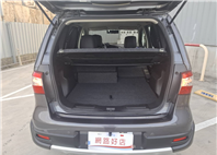 2015 年 NISSAN LIVINA 豪華版一手車 原廠正常保養 車況單純又安心 內裝乾淨漂亮，使用細心LINE：goo5168 洽詢電話：0912423585 宋小姐 貸款專辦，強力過件！  第9張縮圖