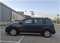 2015 年 NISSAN LIVINA 豪華版一手車 原廠正常保養 車況單純又安心 內裝乾淨漂亮，使用細心LINE：goo5168 洽詢電話：0912423585 宋小姐 貸款專辦，強力過件！  第10張縮圖